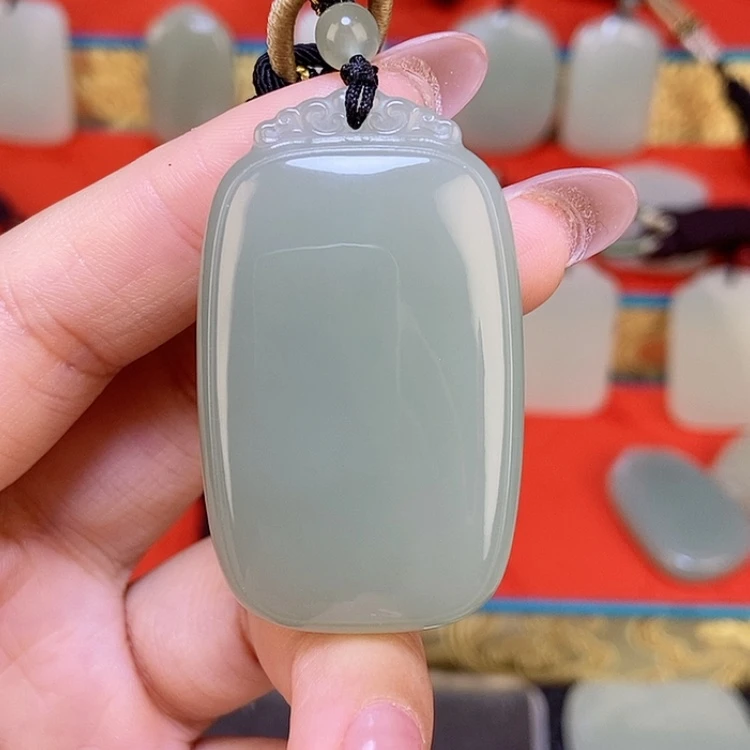 【闪购商品】颈饰未镶嵌和田玉