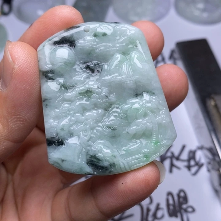 颈饰未镶嵌翡翠翡翠