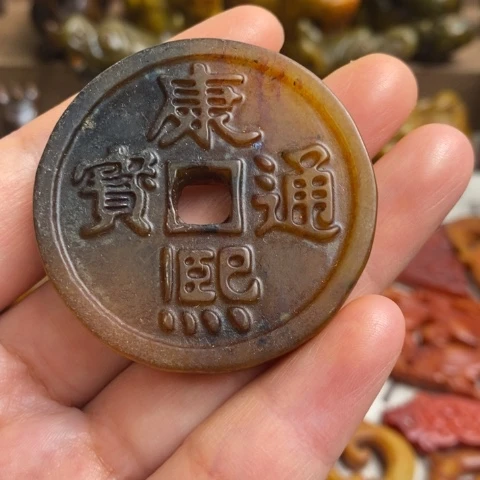 未镶嵌蛇纹石玉颈饰129