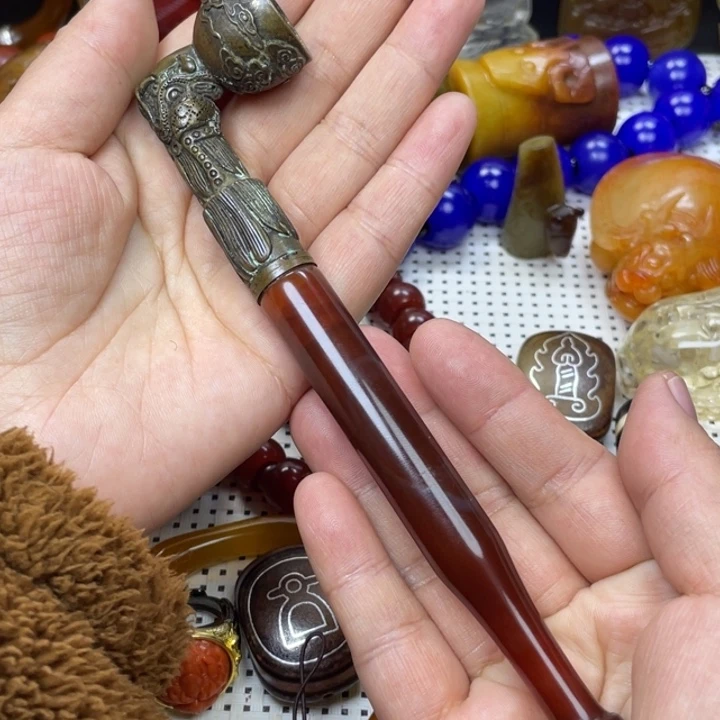 玛瑙/玉髓颈饰未镶嵌…*