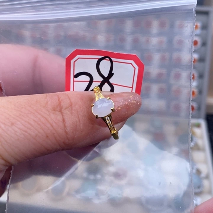 未镶嵌戒指翡翠缅甸