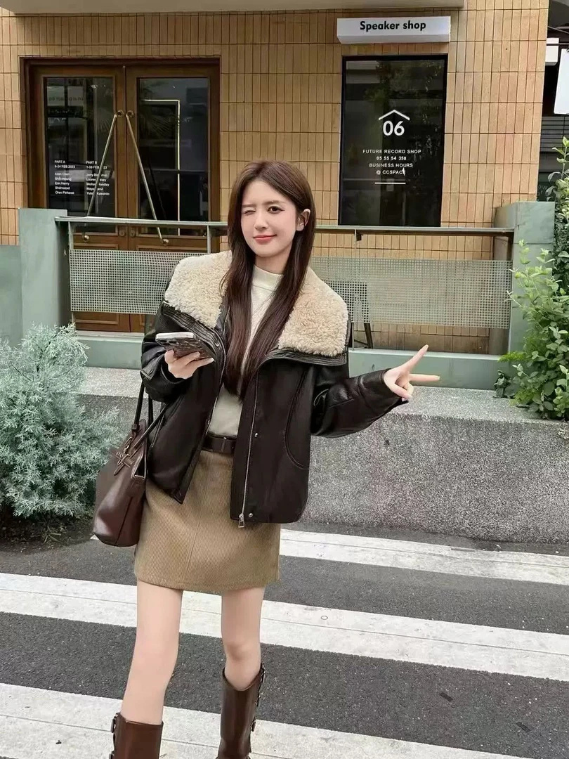 【苏苏精选】8860韩版高级感毛毛大翻领短款外套女气质宽松女外套