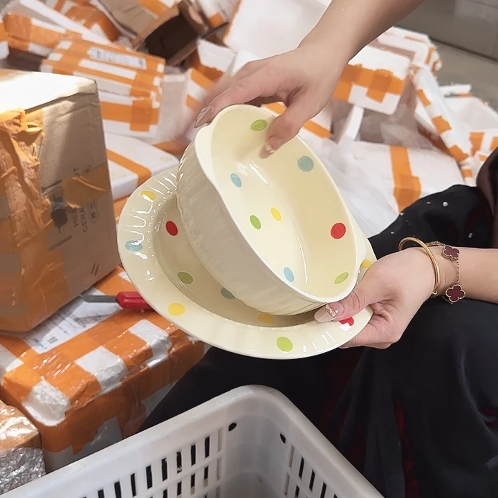 瓷片微瑕处理 两个