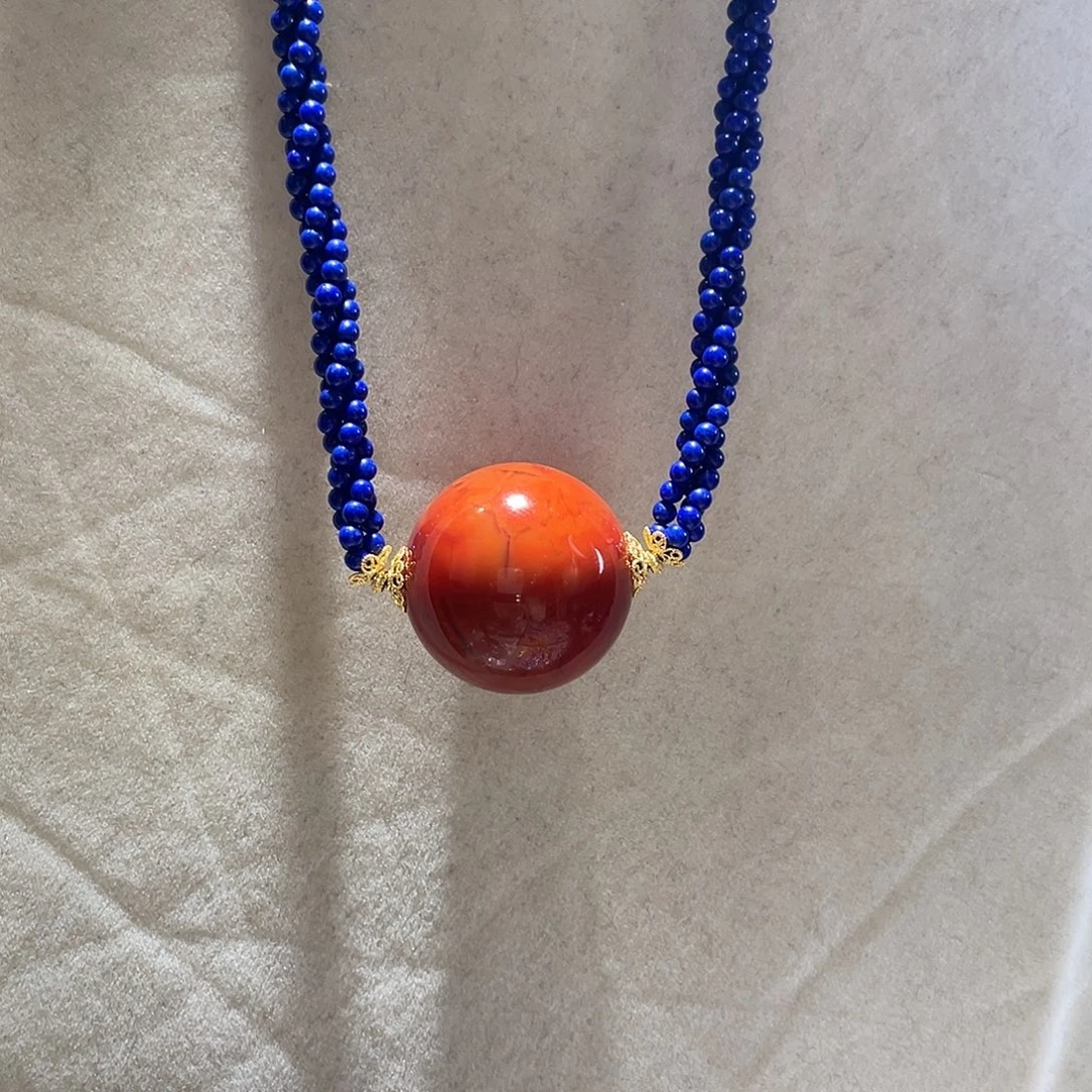 南红玛瑙18K金镶嵌颈饰大气款