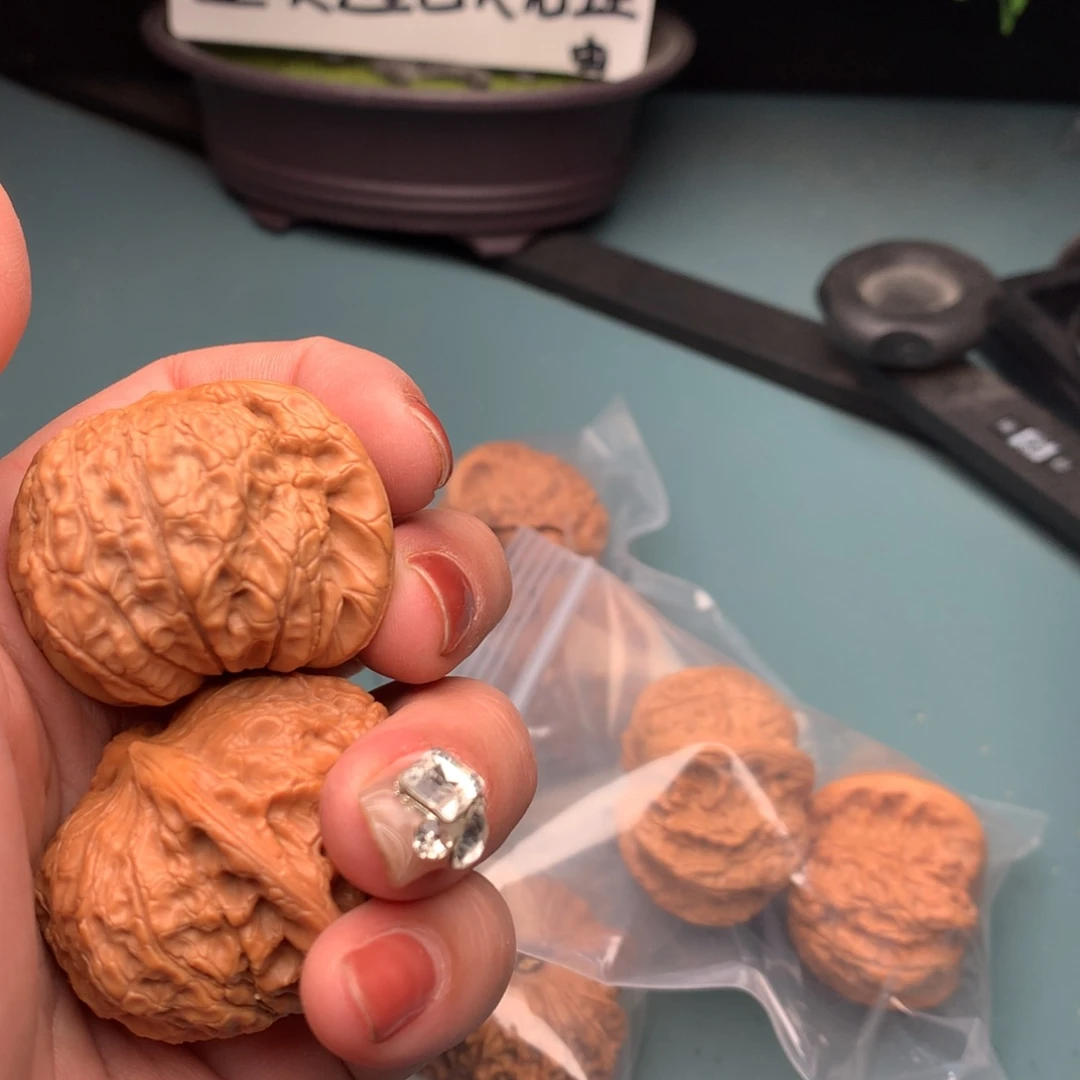 文玩核桃把件血麒麟4041