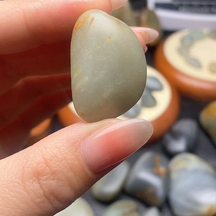 和田玉颈饰未镶嵌15