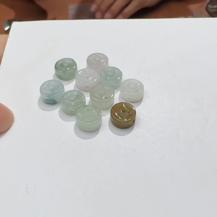 未镶嵌挂件翡翠@****?