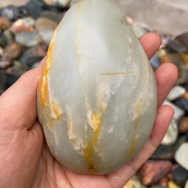 和田玉（糖玉）未镶嵌挂件