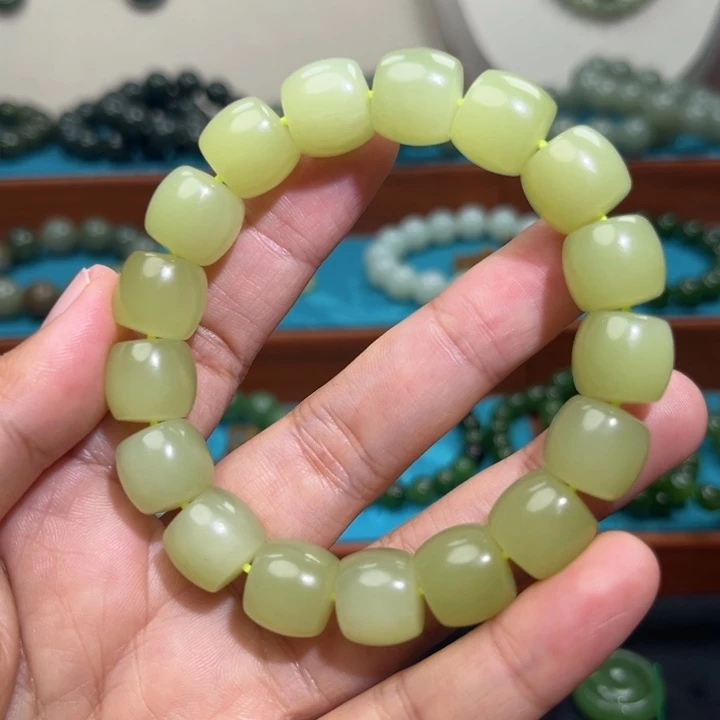 和田玉未镶嵌手链卡13