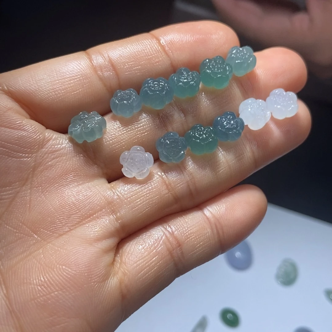 定制翡翠未镶嵌单个价格