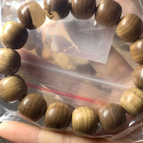 【闪购商品】香榧木v*1手把件手把件