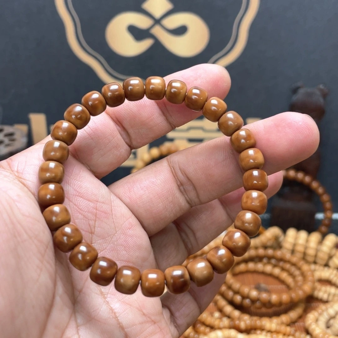 猫***伍龙眼菩提吊坠龙脊菩提8*7老型半玉化老料无科技