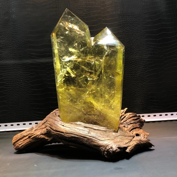 天然巴西黄水晶柱子双尖黄水晶原石摆件居家玄幻办公室公司装饰品