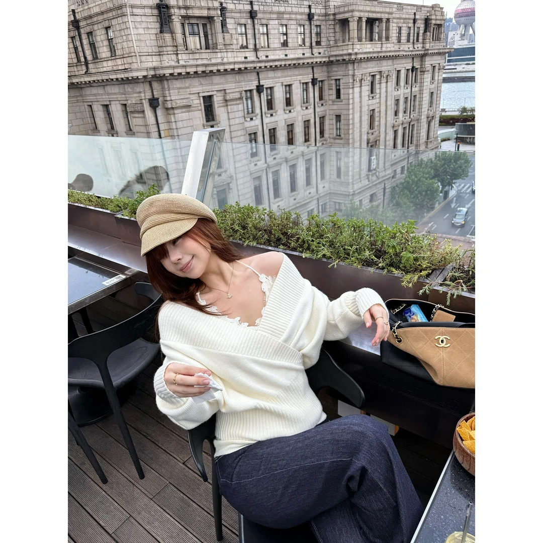 野生辣辣 温暖讯信 微胖mm早冬女宽松长袖毛衣外套吊带大码套装