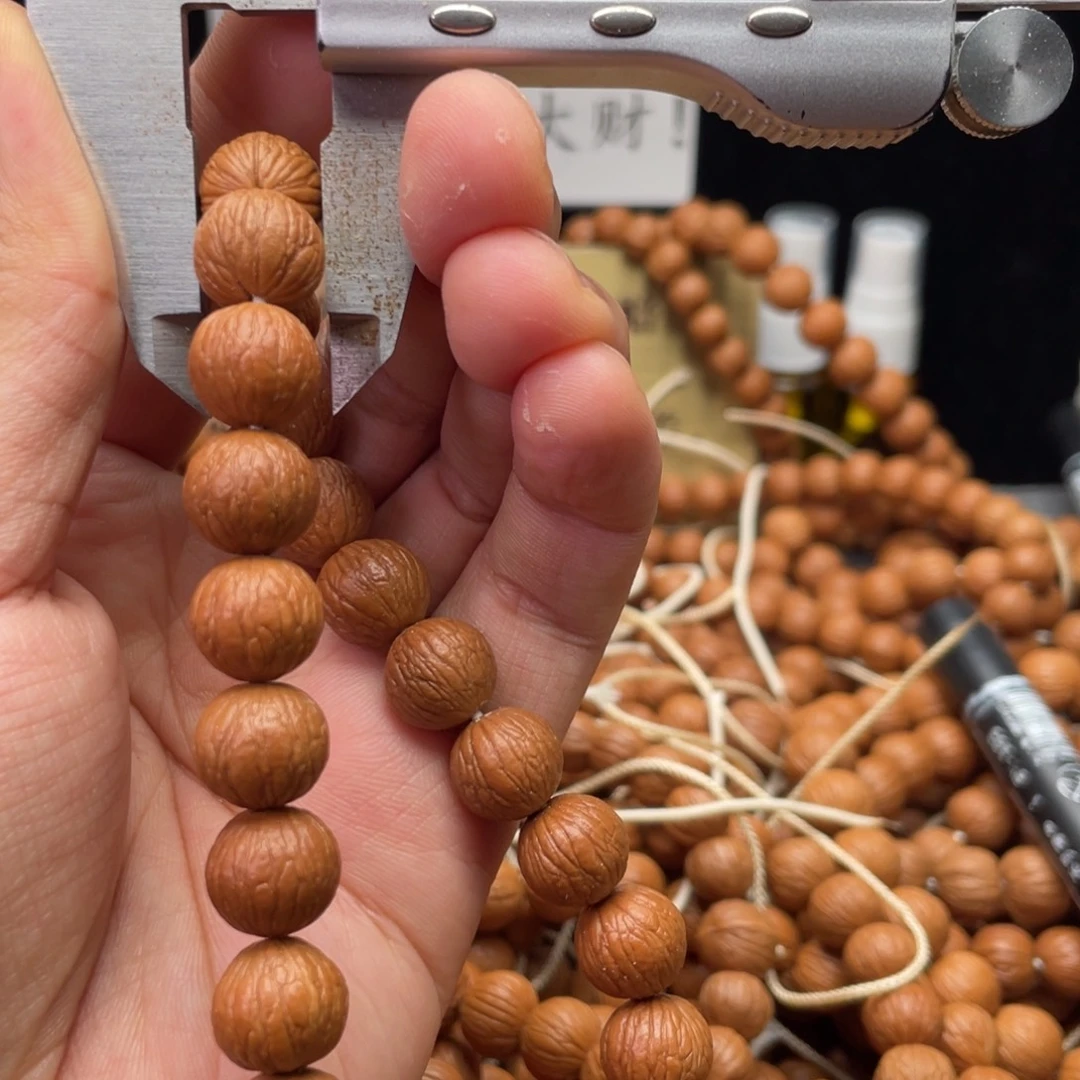 吊坠猴头核桃凤羽12同