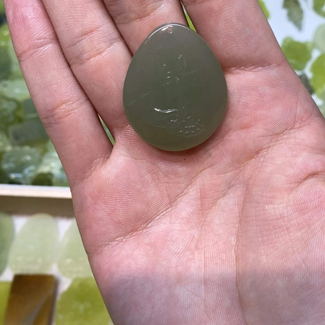岫玉未镶嵌吊坠(不含链)两单包邮