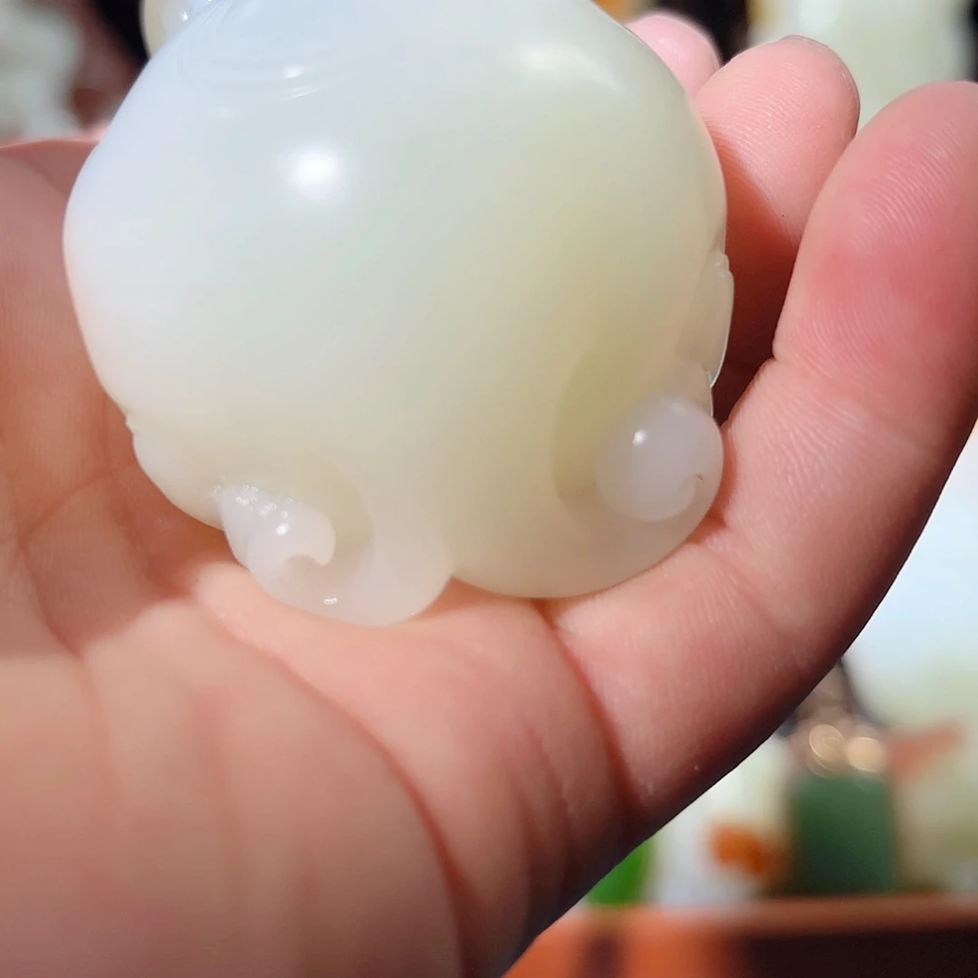 和田玉把件未镶嵌心****0