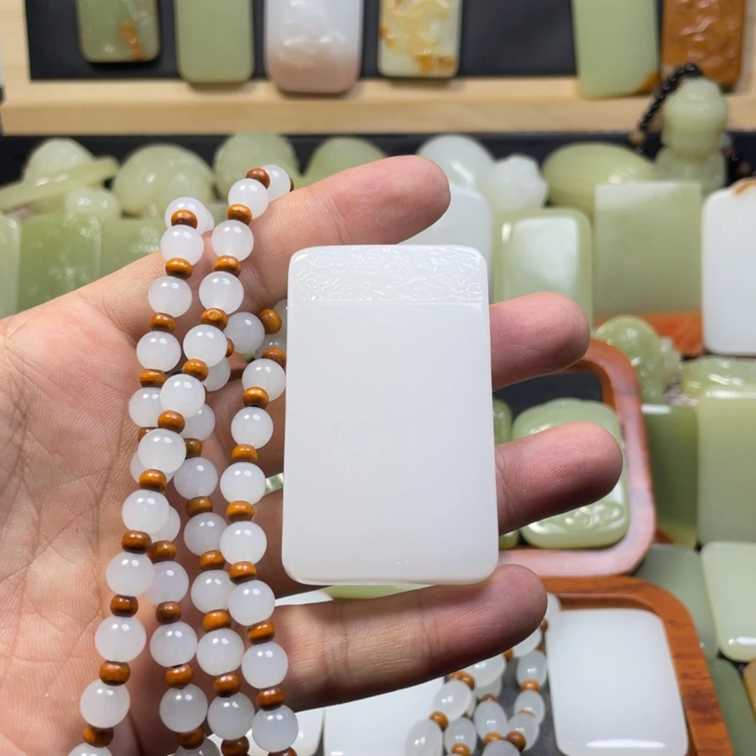 十二生肖八大守护