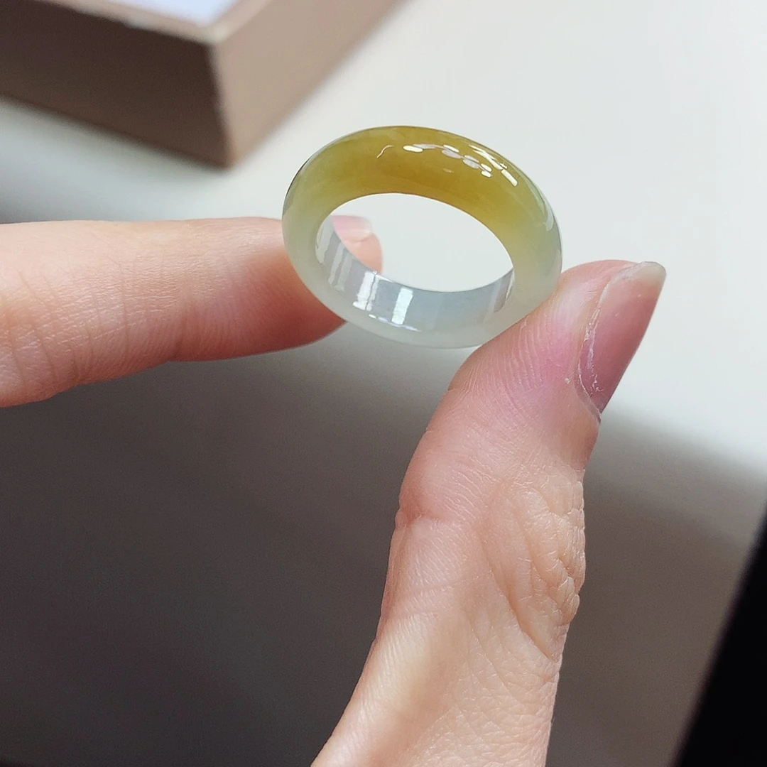 翡翠戒指未镶嵌13号