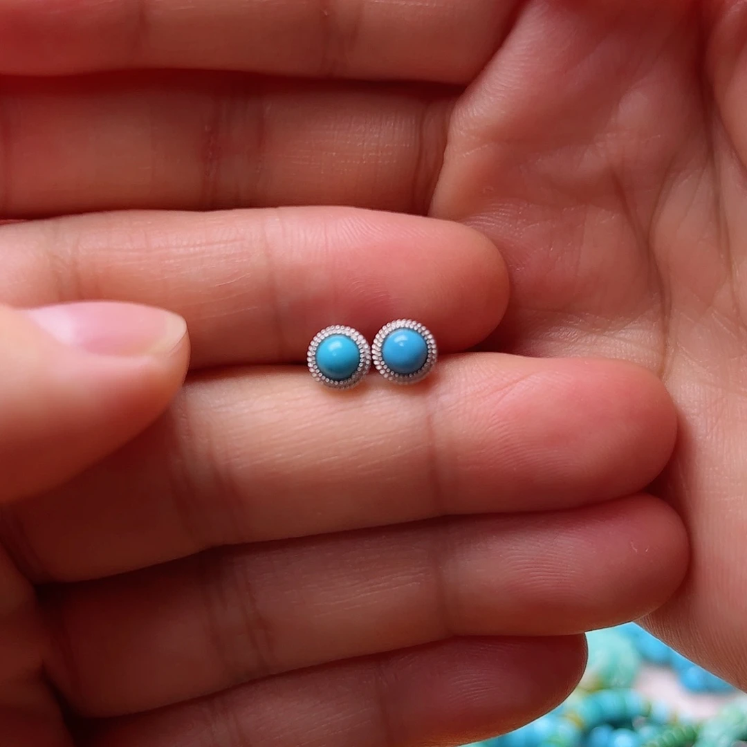 未镶嵌绿松石珠宝奇石