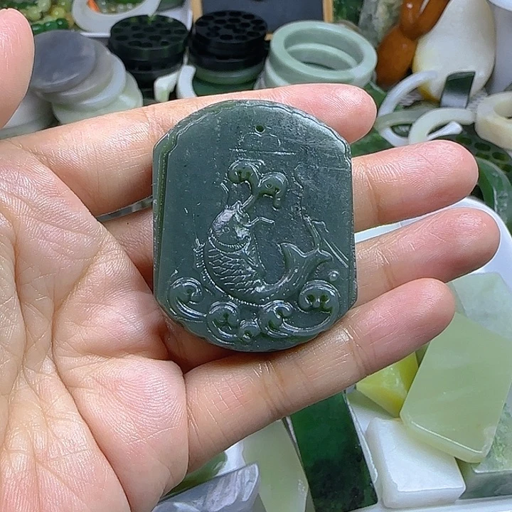 多***！和田玉未镶嵌珠宝半成品