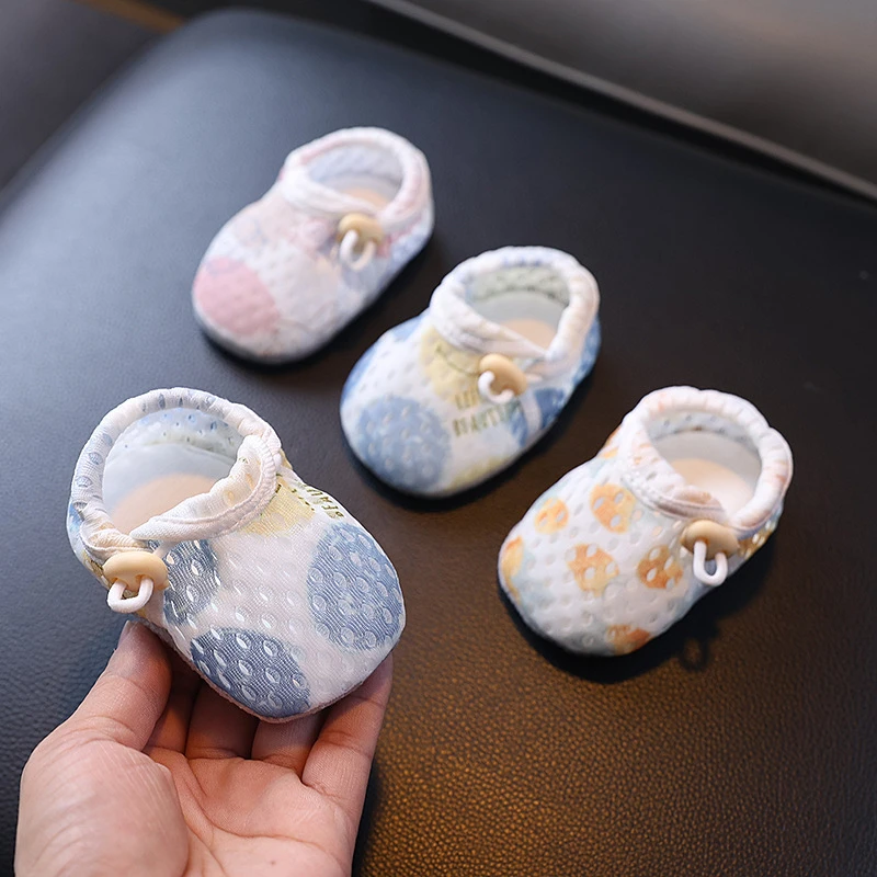 婴儿夏季网面凉鞋透气轻薄学步鞋宝宝小鞋子可爱防掉柔软防滑外穿