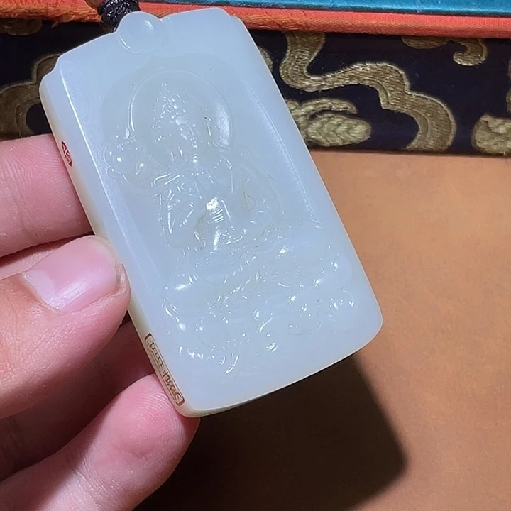 颈饰未镶嵌和田玉CC