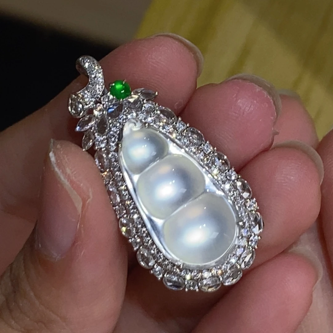 翡翠18K金镶嵌吊坠(不含链)天然缅甸A货翡翠