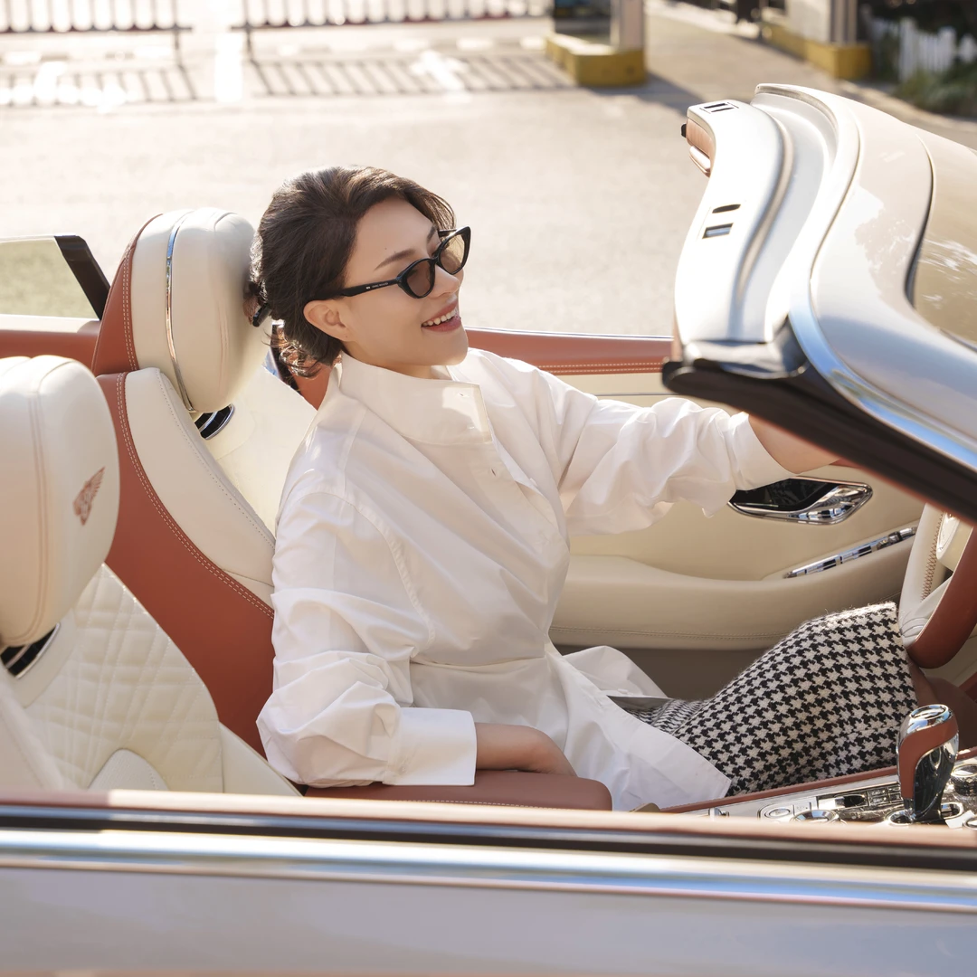 【余书】时尚纯色百搭立领不规则两穿气质感三色衬衫Y303524