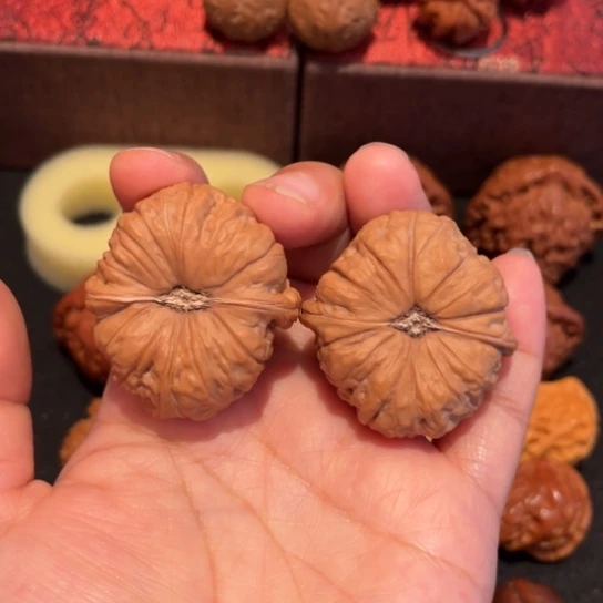 文玩核桃吊坠南瓜墩