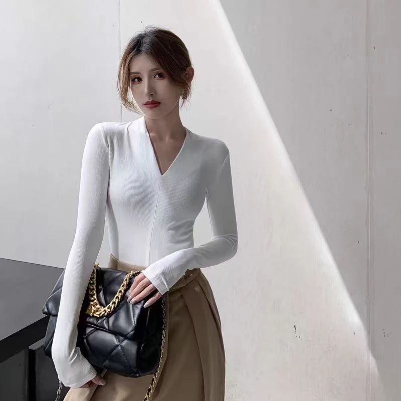 气质T恤常规长袖抗皱V领时尚简约网红