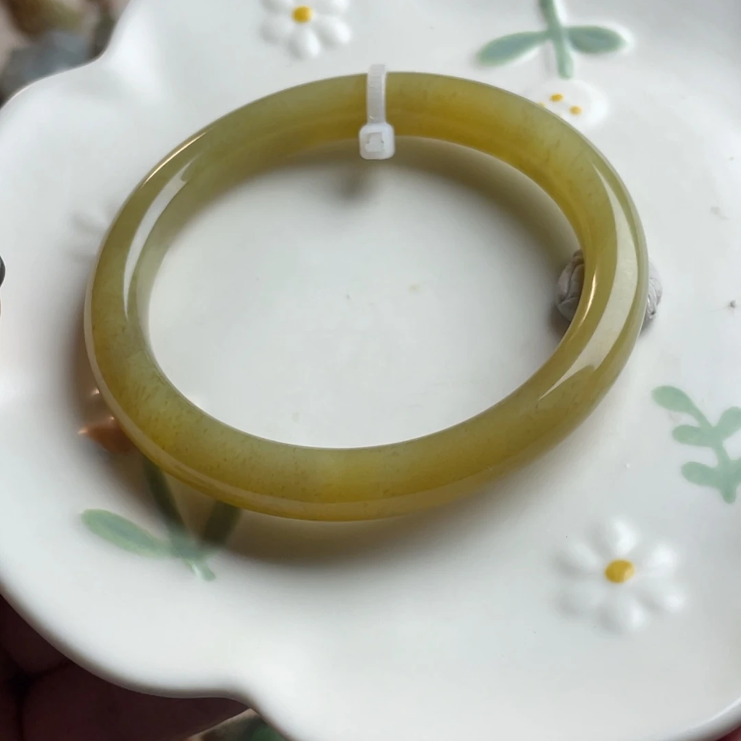 和田玉（糖玉）未镶嵌手镯58.5圈口