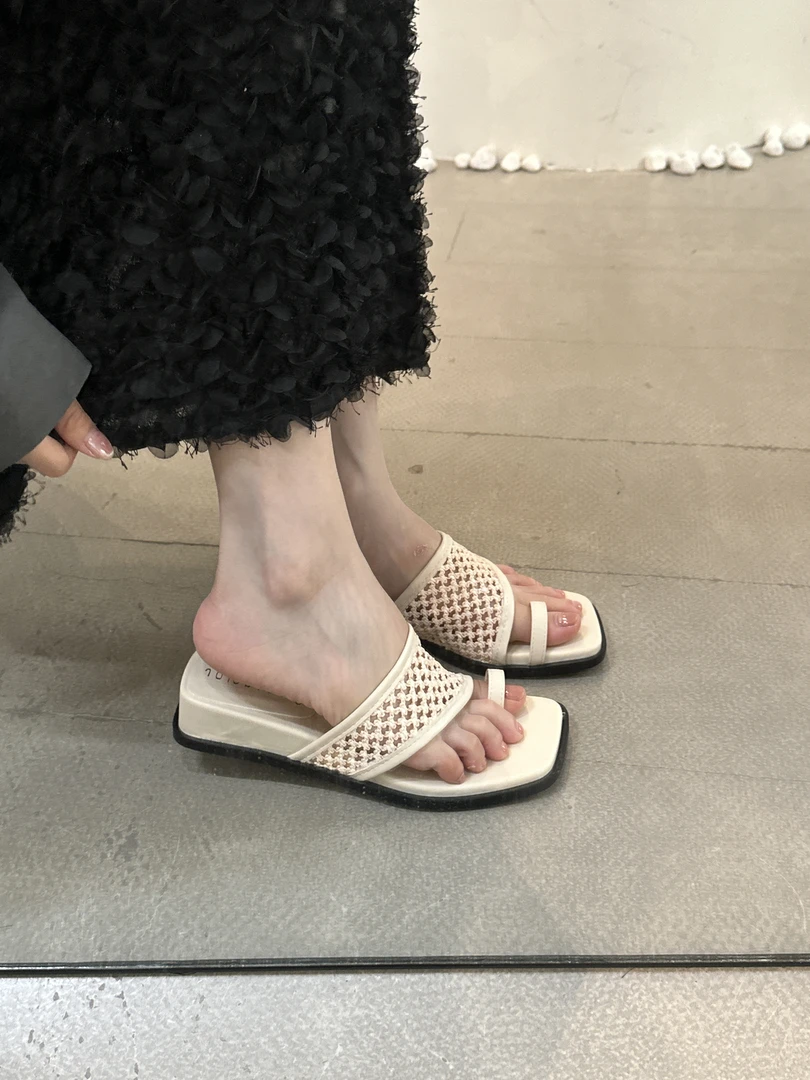 阿南儿~防滑复古套趾编织坡跟拖鞋女厚底外穿沙滩鞋波西米亚凉拖