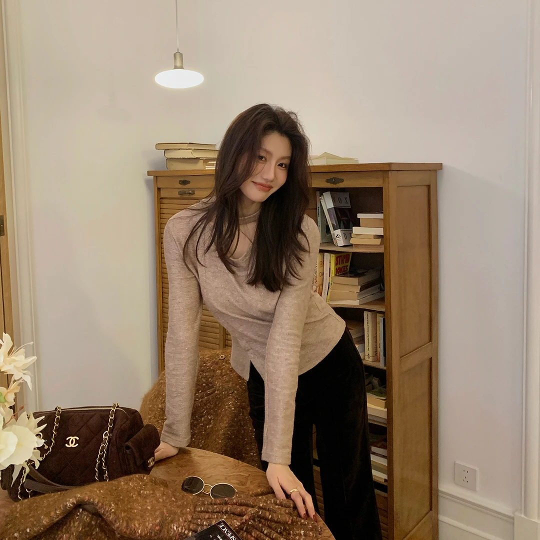 【ALONESAVOR】龍喜儿优雅弧度法式不规则飘带简约针织衫J872