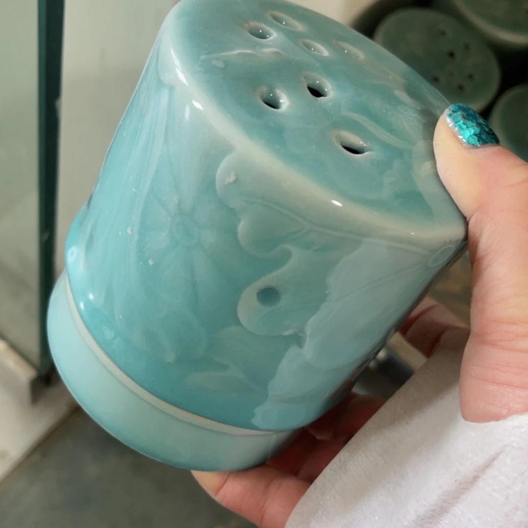 瓷片哈哈哈哈哈哈哈哈哈哈哈