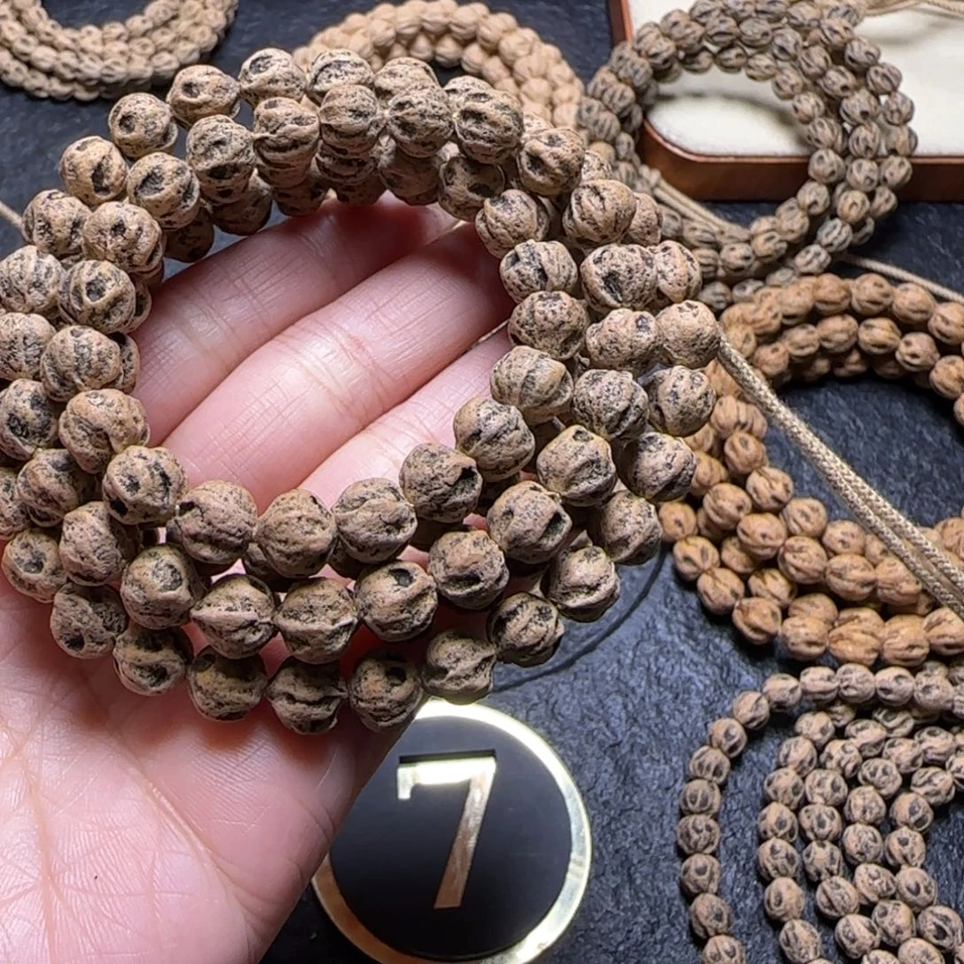 金***来吊坠柏香籽/百香籽