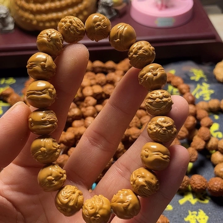 ?*云蝉猴头，瑕疵恶僧