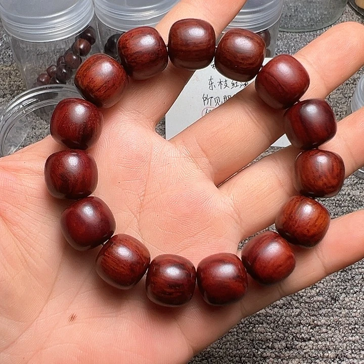 藤类海南红降花梨公1.6老型精品黑金