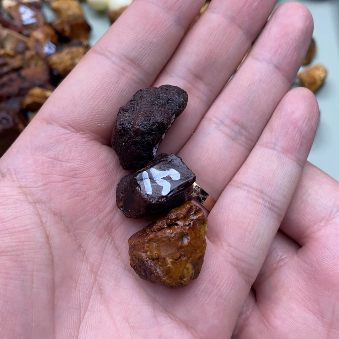 定制琥珀未镶嵌x****6定制琥珀蜜蜡