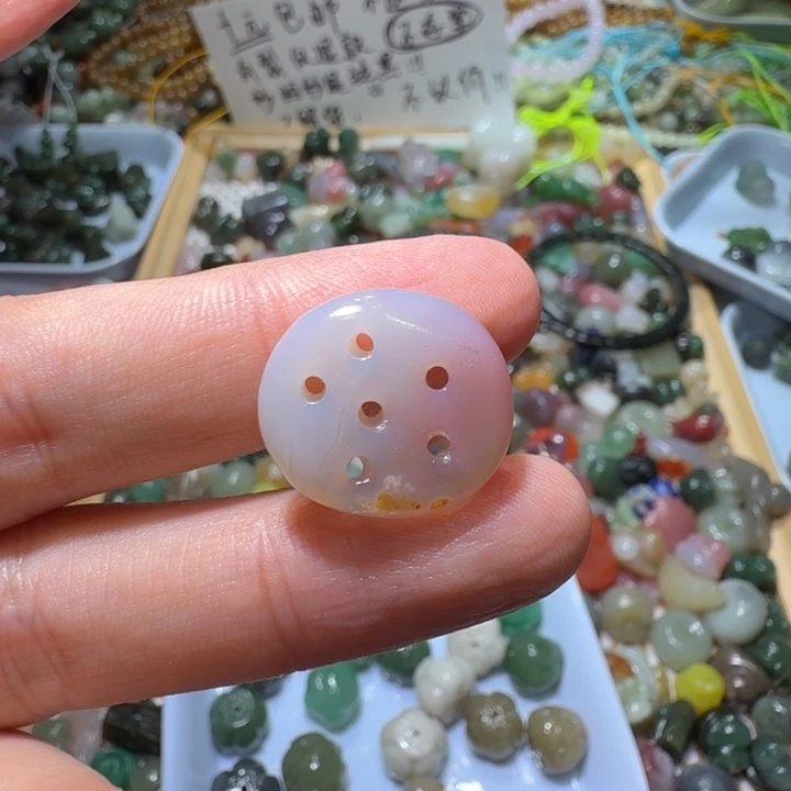 和田玉未镶嵌珠宝半成品