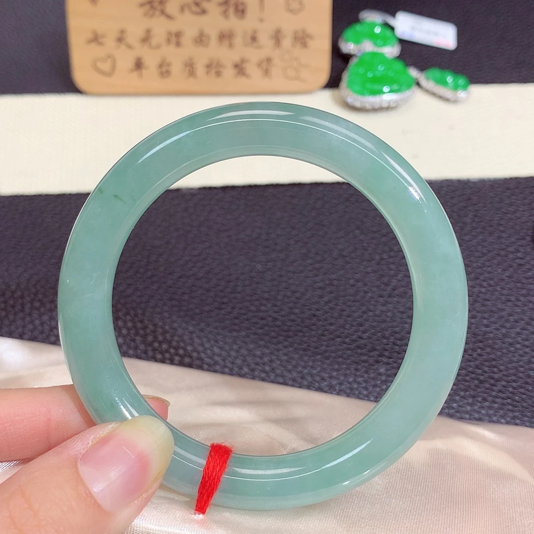 未镶嵌手镯翡翠4200