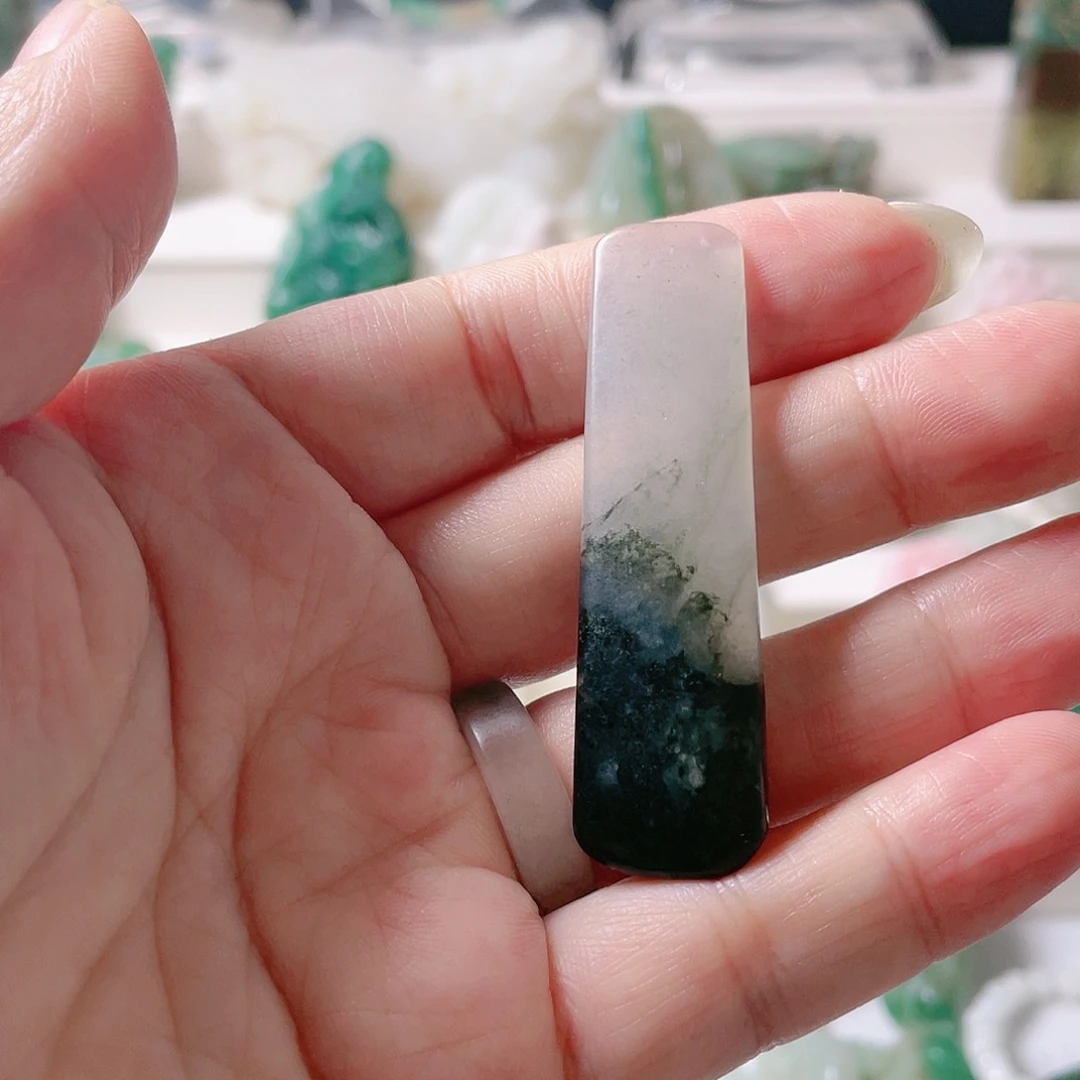 未镶嵌独山玉挂件