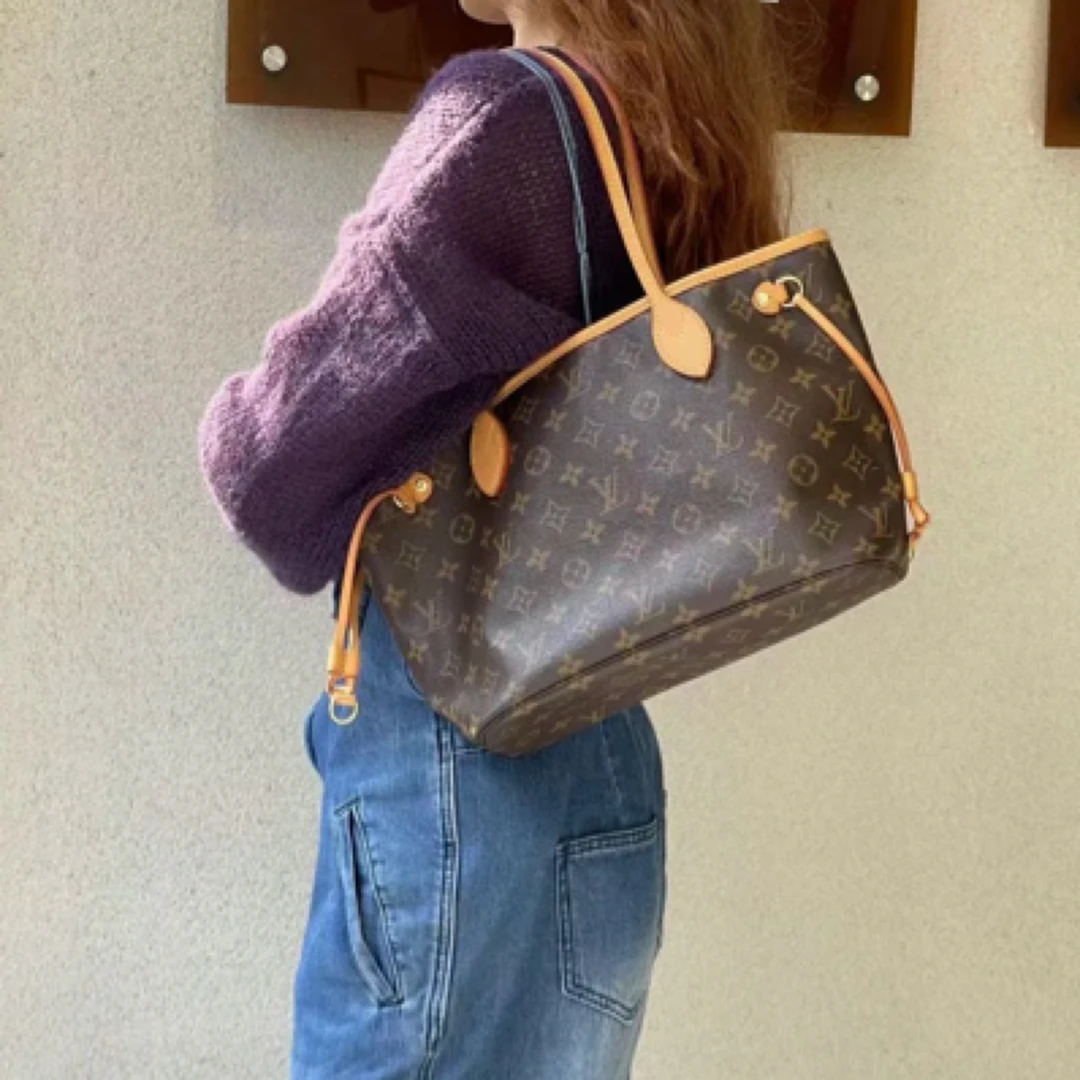 99新 LouisVuitton/路易威登 neverfull小号包包 25年芯片款 0267