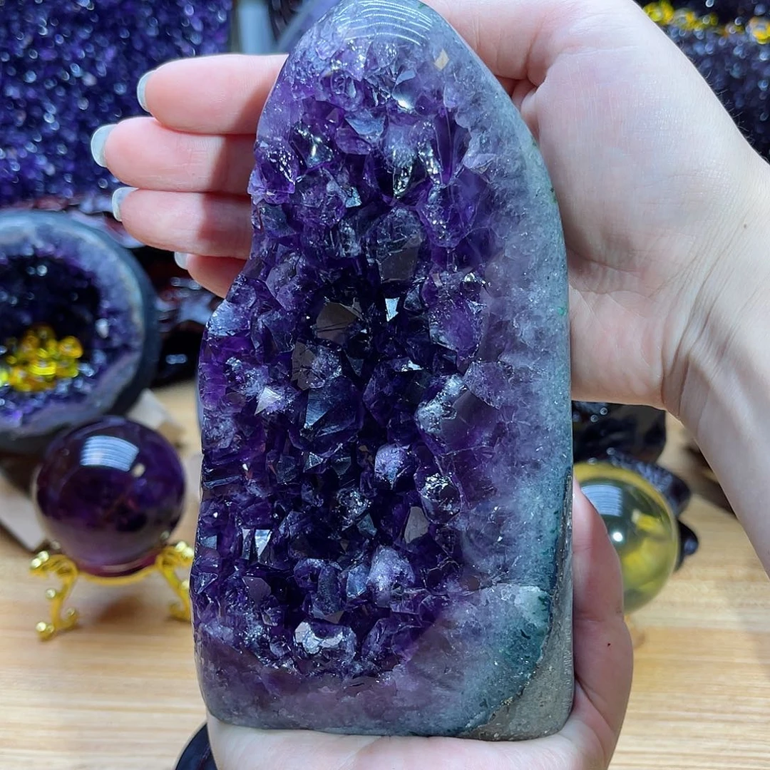 未镶嵌大型摆件（非配饰）水晶