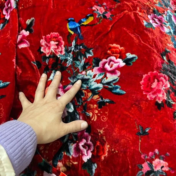 纯真丝丝绒布料红色大花桑蚕丝乔绒连衣裙马甲棉衣面料