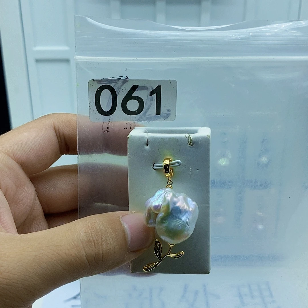 颈饰合金淡水珍珠