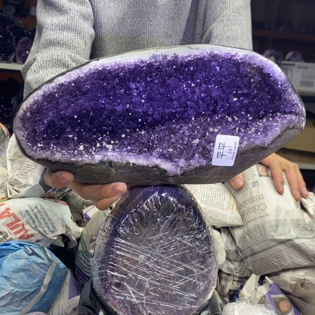 紫晶未镶嵌大型摆件（非配饰）