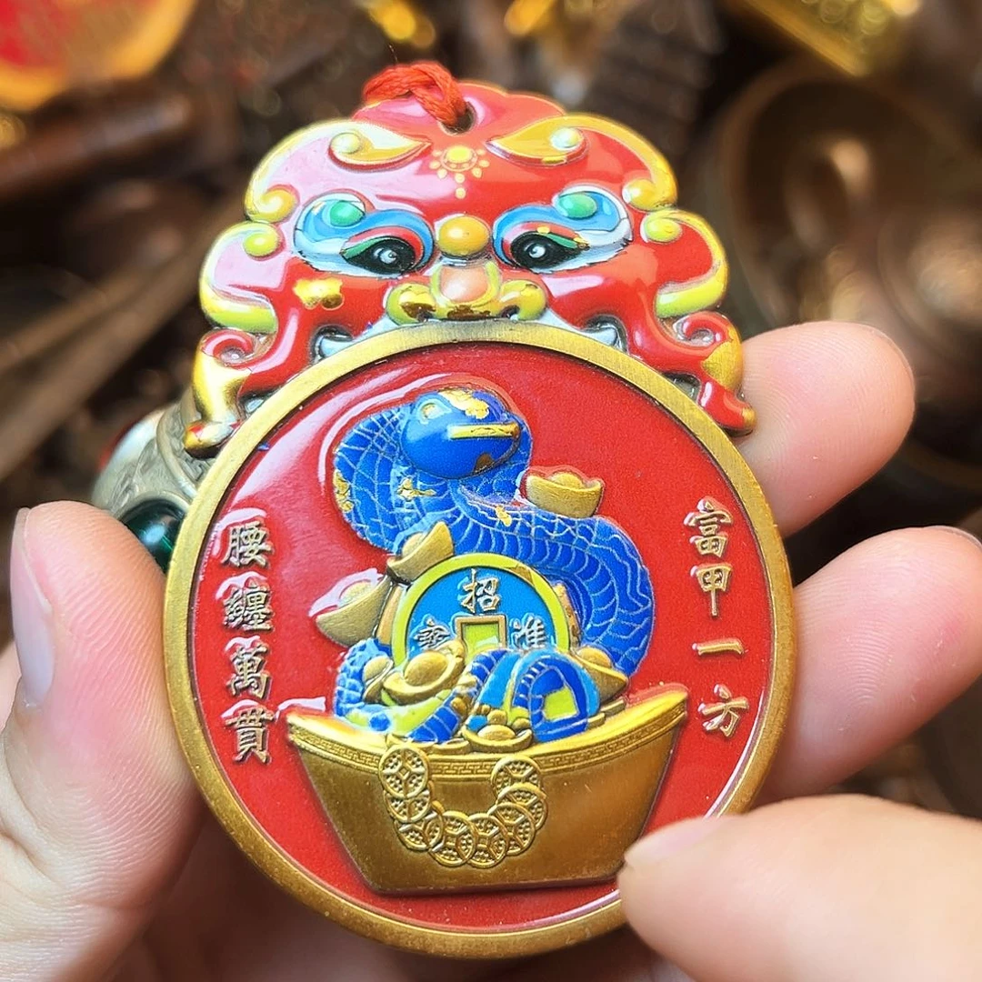 精美铜器工艺品等