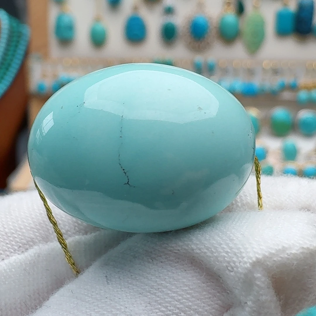 绿松石未镶嵌颈饰