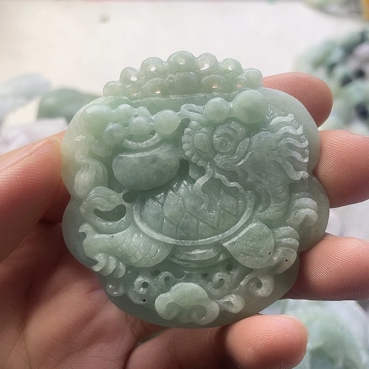 定制翡翠未镶嵌天然翡翠